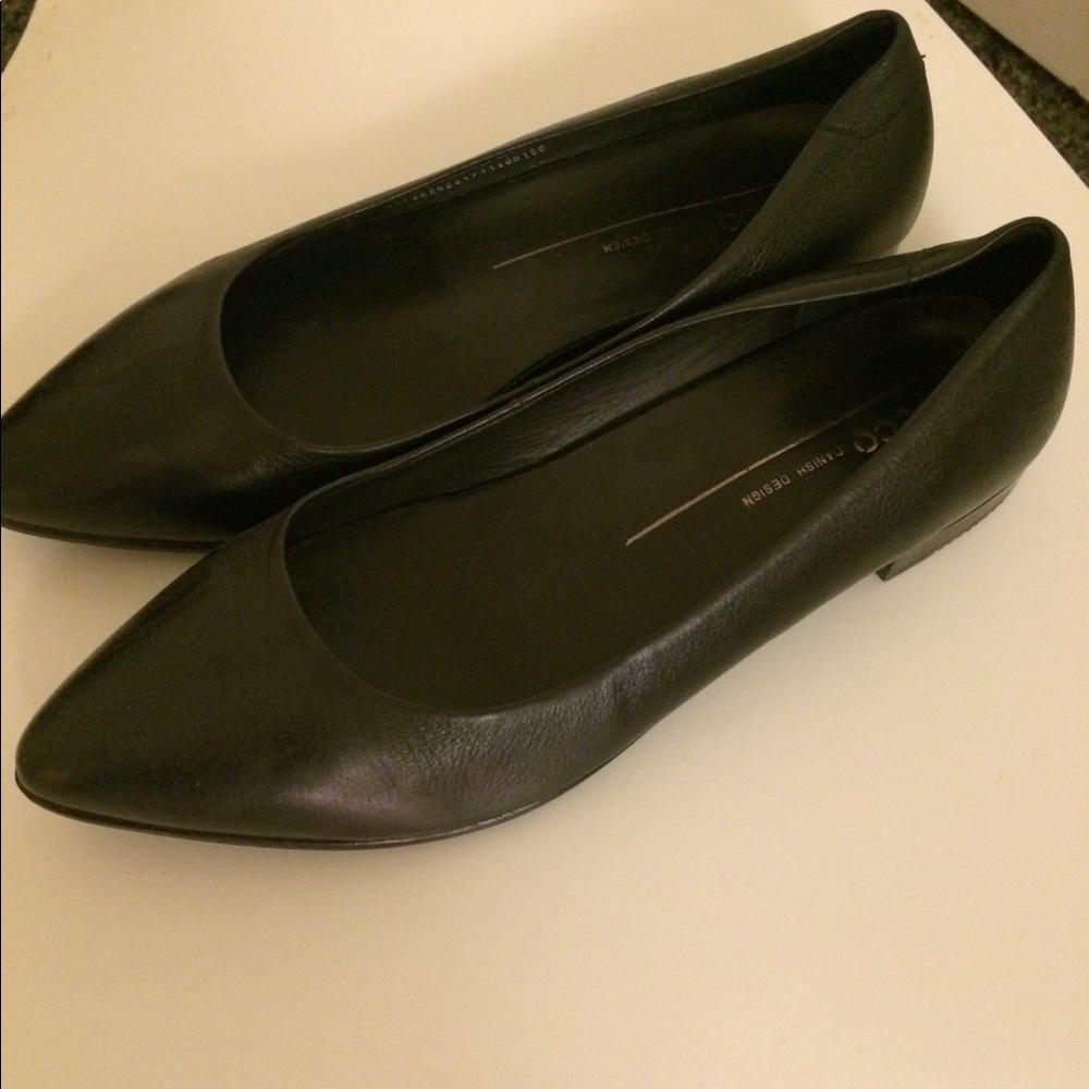 Ecco (danish design) black flats: size 8